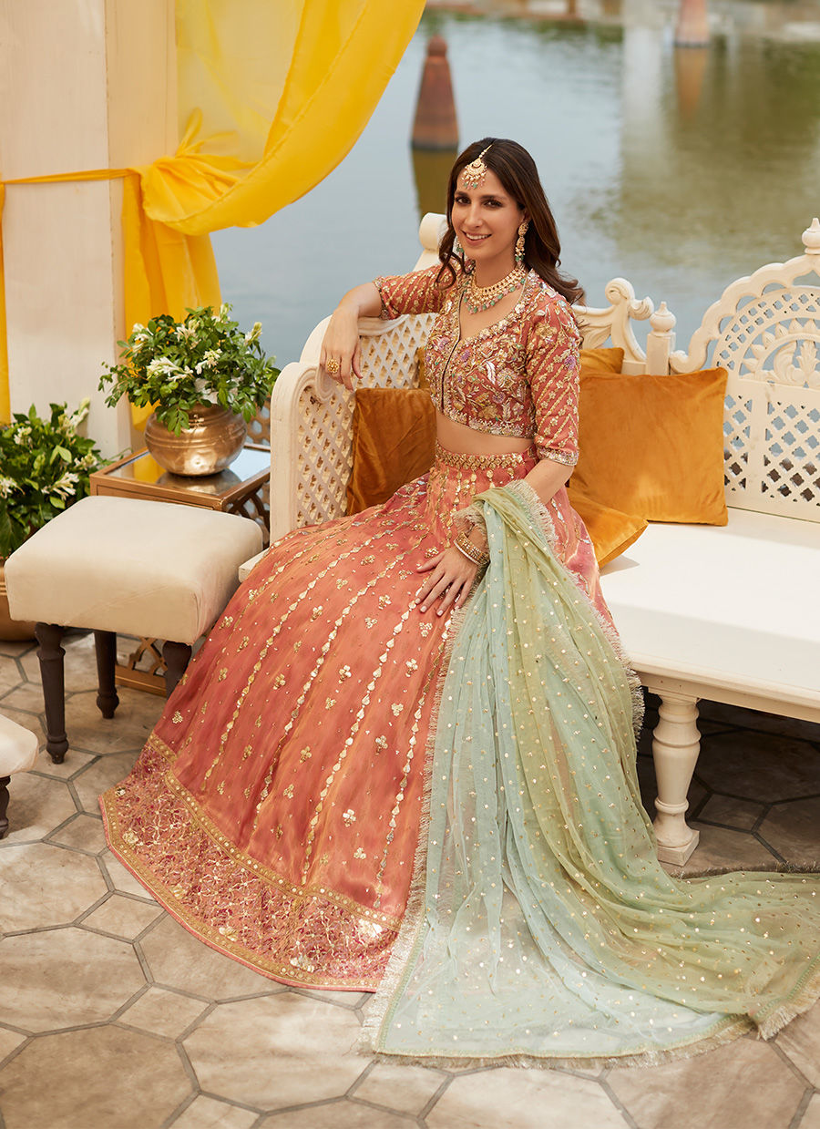Pink Golden Lehenga Choli Pakistani Mehndi Dress