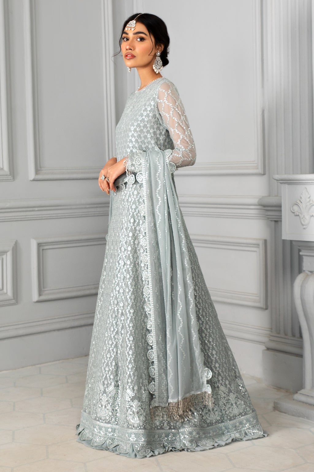 Pishwas Dress Pakistani in Light Grey Shade Latest
