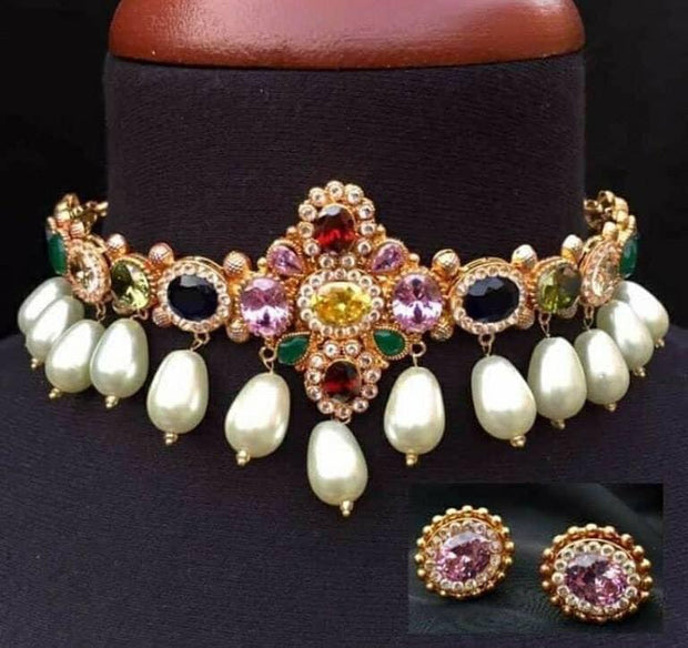 Pretty Multi Stones Necklace Set