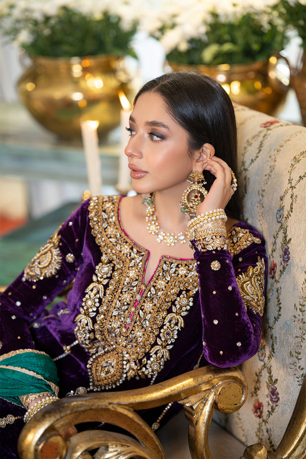 purple velvet pakistani dress Dark purple velvet kameez and palazo with tissue border dupatta indian Pakistani eid collection party wear wedding kurta set