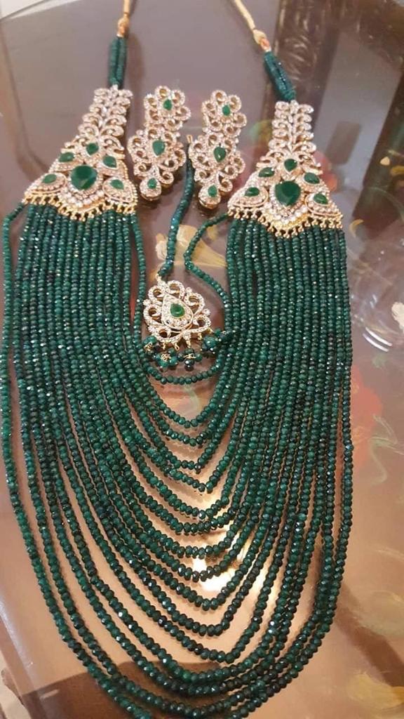 Rani Haar with Pearls Layers