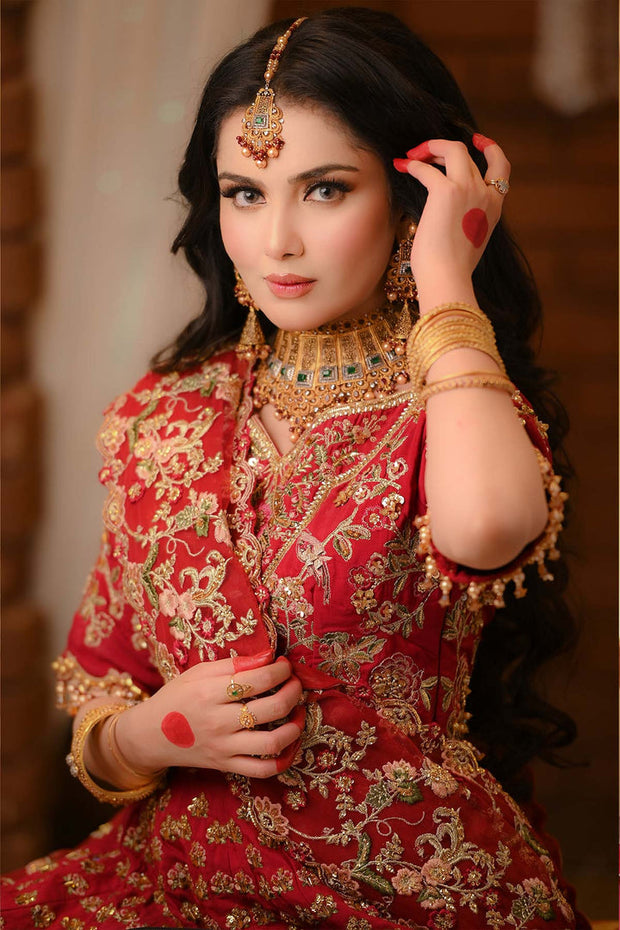 Red Choli Lehenga Dress for Pakistani Bridal 