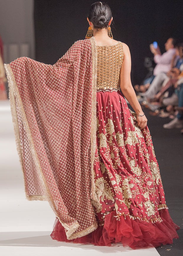 Designer red Indian bridal dress with beautiful embroidered work # B3348