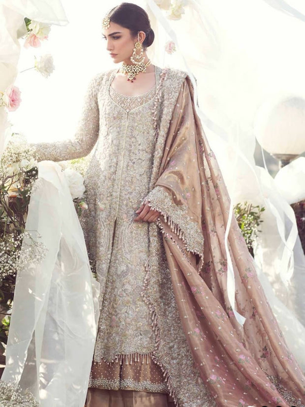 Rose gold best sale pakistani wedding dress
