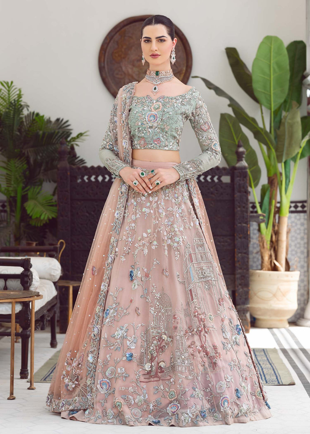 Stunning Pakistani Bridal Lehenga Choli for Weddings
