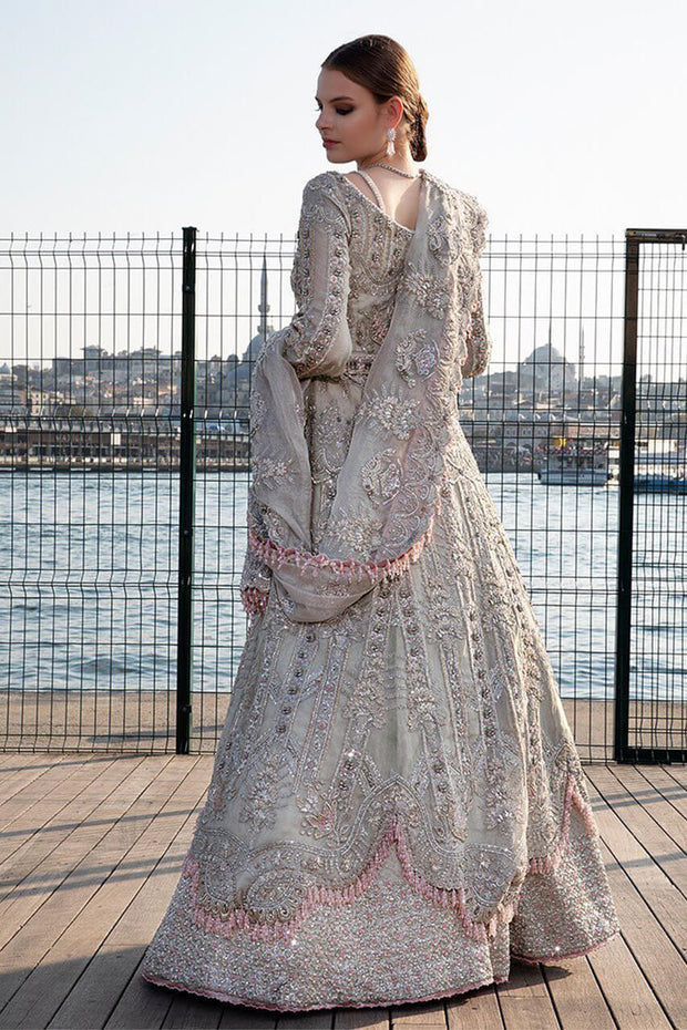 Royal Bridal Lehenga Gown Indian Bridal Wear 2022