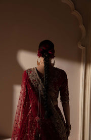 Royal Indian Bridal Dress in Red Lehenga Choli Dupatta Style