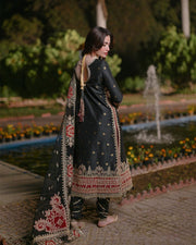 Royal Kameez Trouser Dupatta Pakistani Black Dress for Wedding