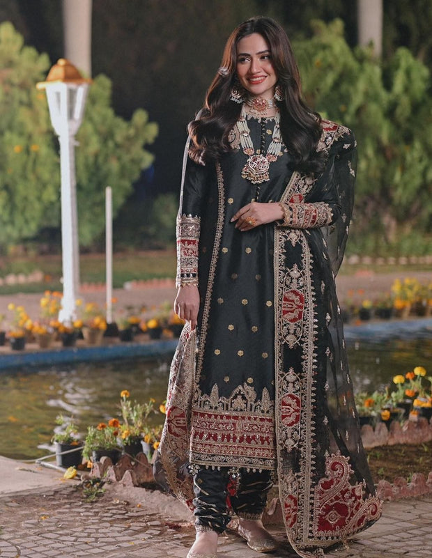 Royal Kameez Trouser Pakistani Black Dress for Wedding Online