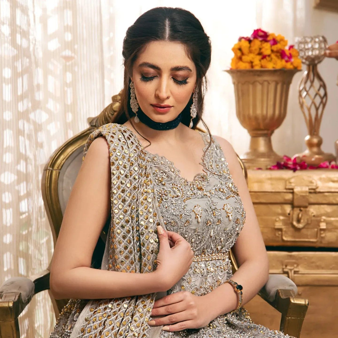 Stunning Pakistani Bridal Dresses with Pishwas and Lehenga