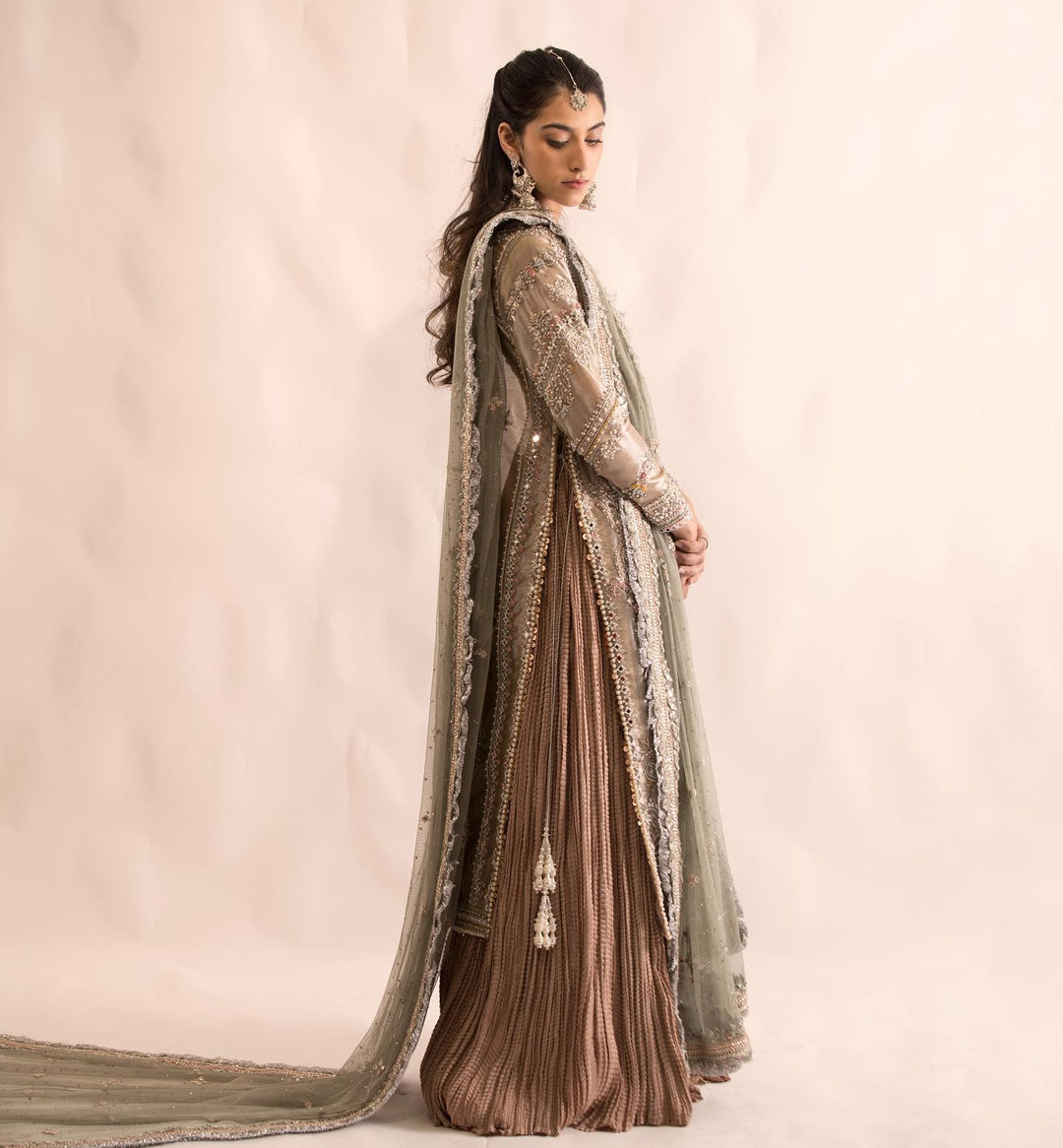 Opulent Pakistani Bridal Dresses - Stunning Lehenga Kameez