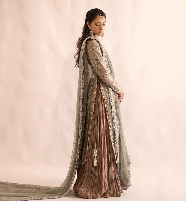 Royal Pakistani Bridal Dress in Lehenga Kameez Style Online