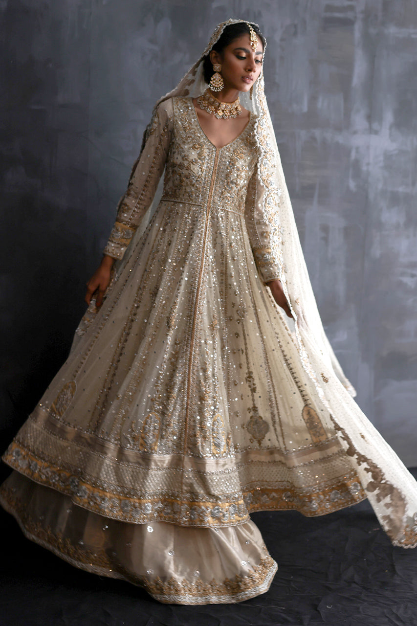 Royal Pakistani Bridal Dress in Pishwas and Lehenga Style