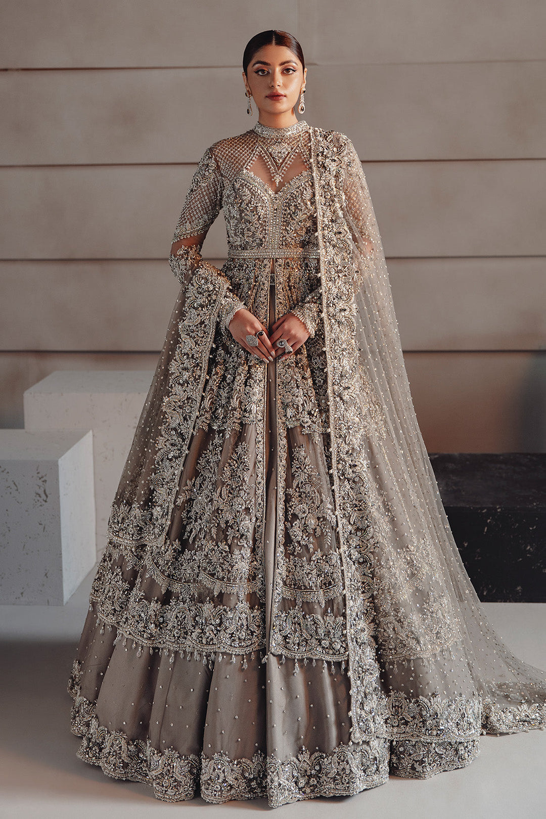 Elegant Grey Pakistani Bridal Pishwas Frock & Lehenga