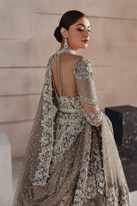 Elegant Grey Pakistani Bridal Pishwas Frock & Lehenga