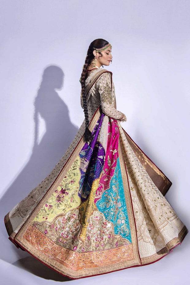 Royal Pakistani Bridal Pishwas with Dupatta Dress