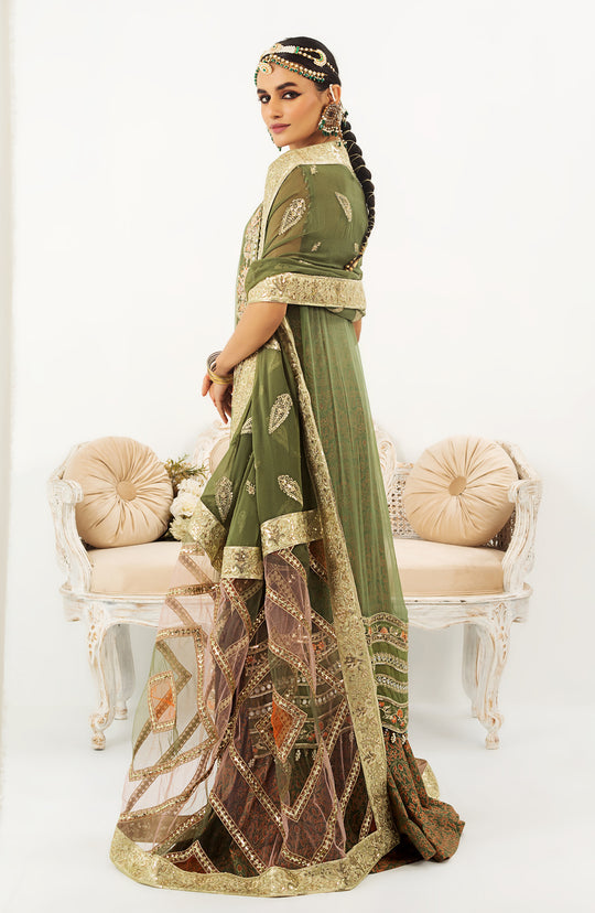 Royal Pakistani Mehndi Dress in Kameez Sharara Dupatta Style