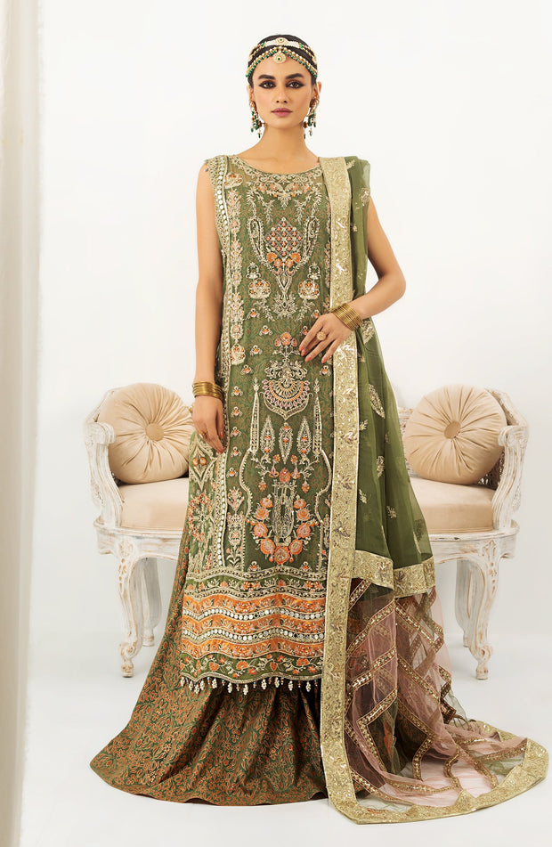 Royal Pakistani Mehndi Dress in Kameez Sharara Style Online