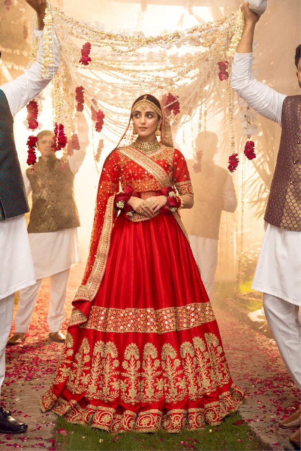 Royal Pakistani Red Bridal Lehenga Choli Dupatta Dress