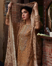 Royal Pakistani Wedding Dress in Kameez Trouser Dupatta Style