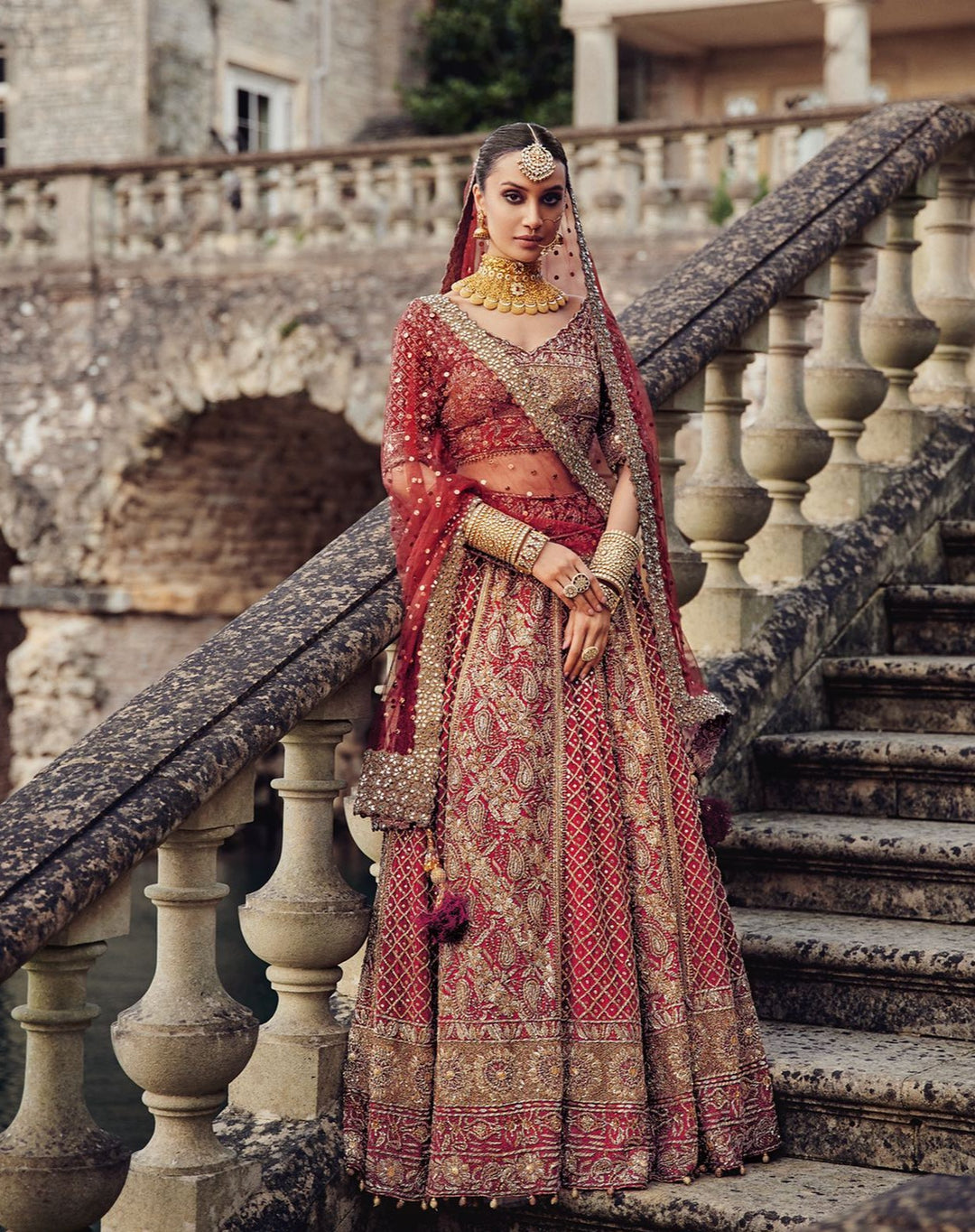 Exquisite Pakistani Bridal Lehenga Choli in Red and Gold