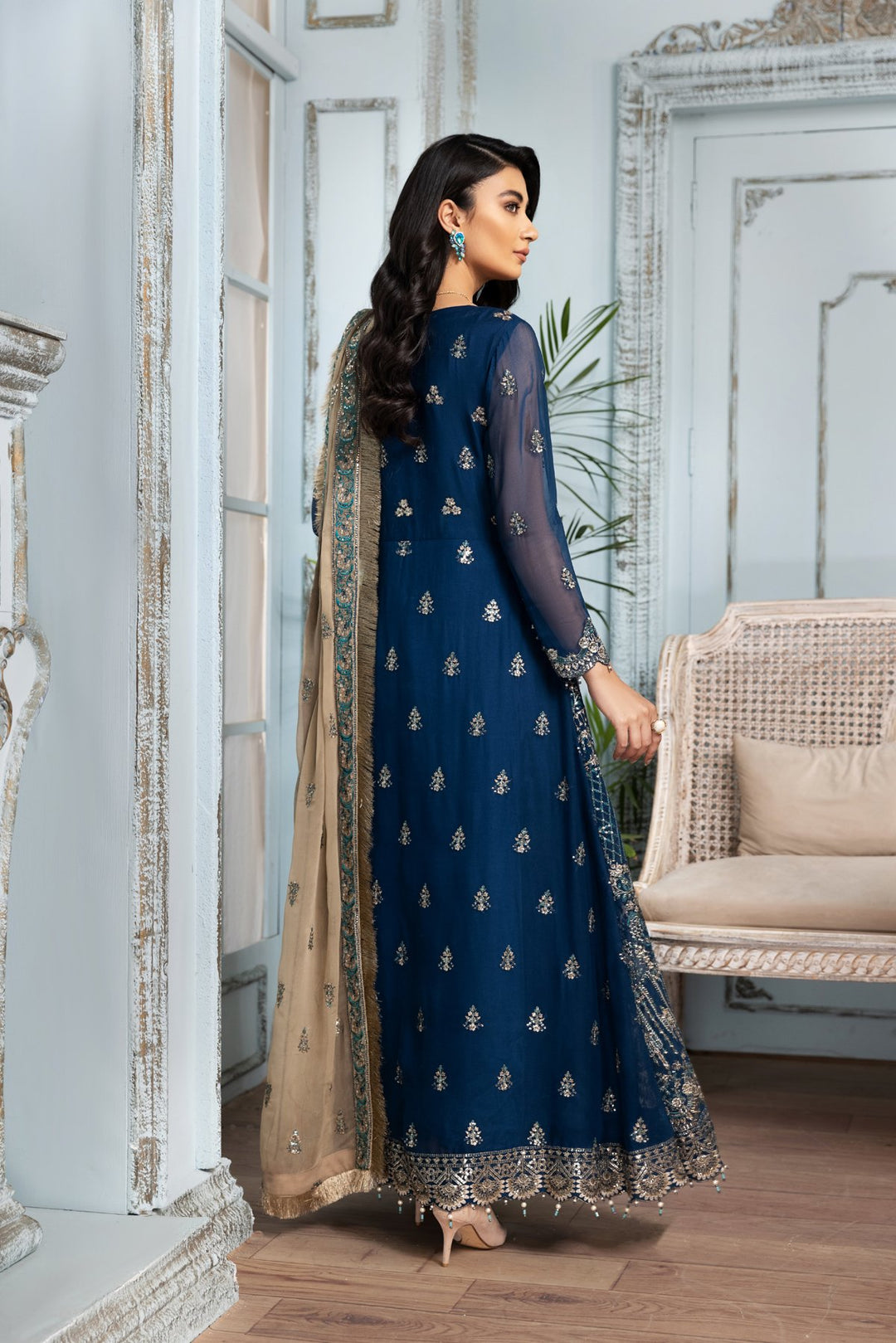 Salwar Kameez Embroidered