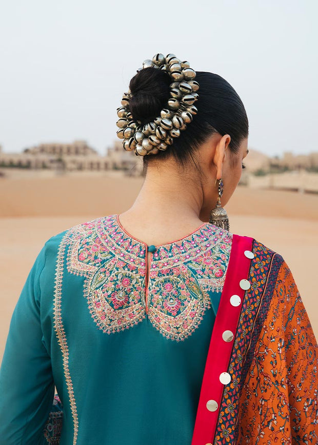 Embellished Salwar Kameez Ladies Pakistani Party Dress
