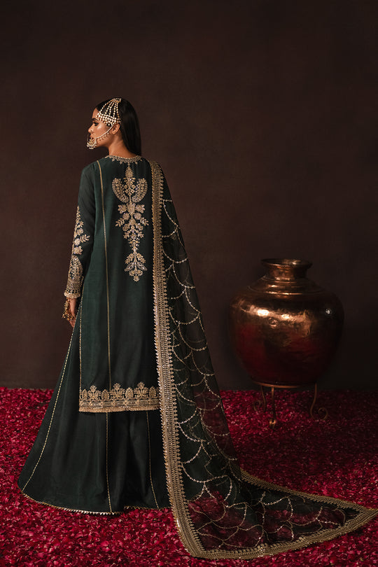 Sharara Kameez Raw Silk Pakistani Dress for Wedding Nameera by Farooq Sharara Kameez Raw Silk Pakistani Dress for Wedding Nameera by Farooq