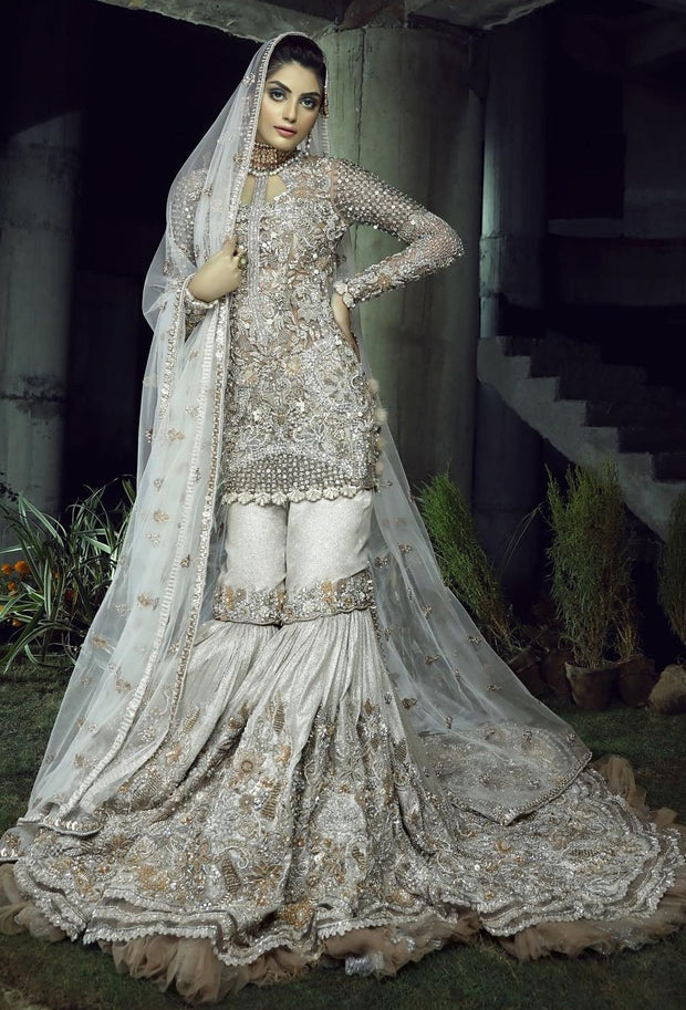Sharara White And Gold Nikkah Dress Deisgner Traditional Bridal White Sharara Shirt For Nikkah Wear Sharara White And Gold Nikkah Dress Deisgner Traditional Bridal White Sharara Shirt For Nikkah Wear