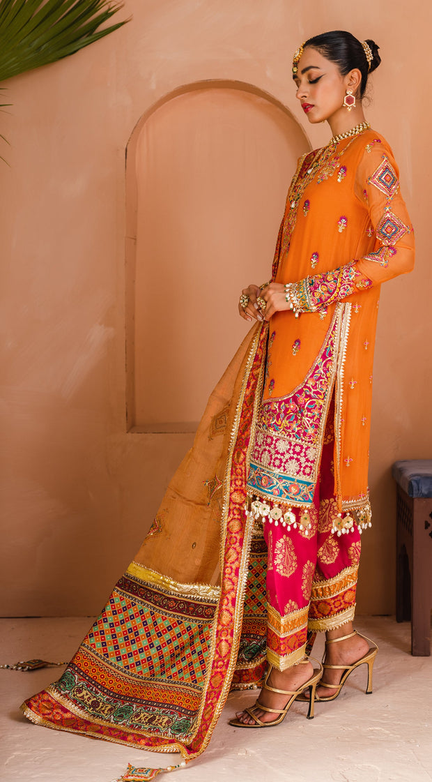 Traditional Dress Pakistani in Orange Shade Designer