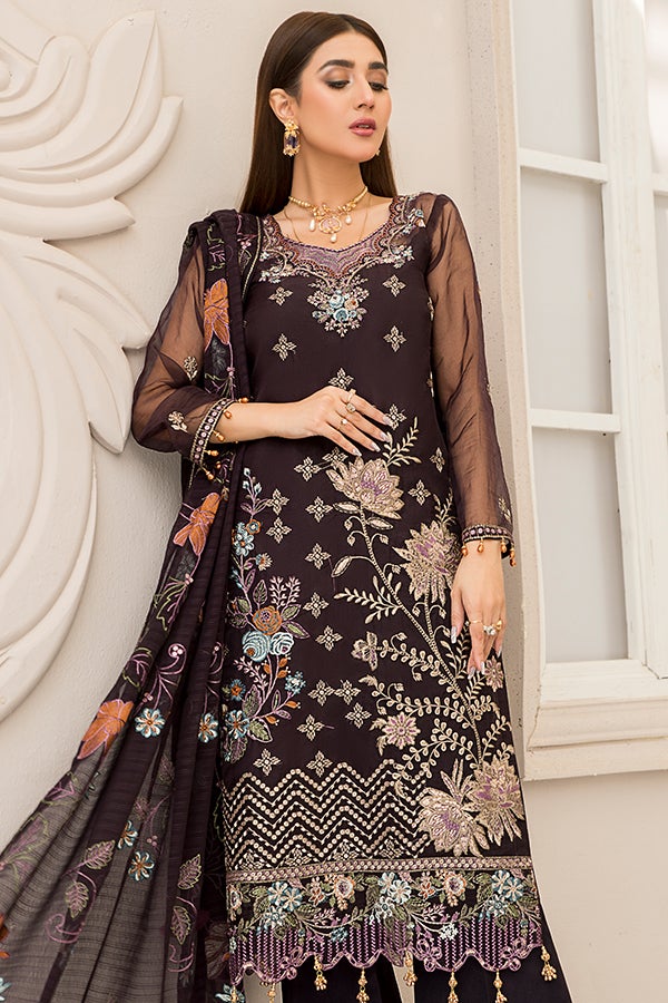 Traditional Dress of Pakistan in Purple Shade Designer