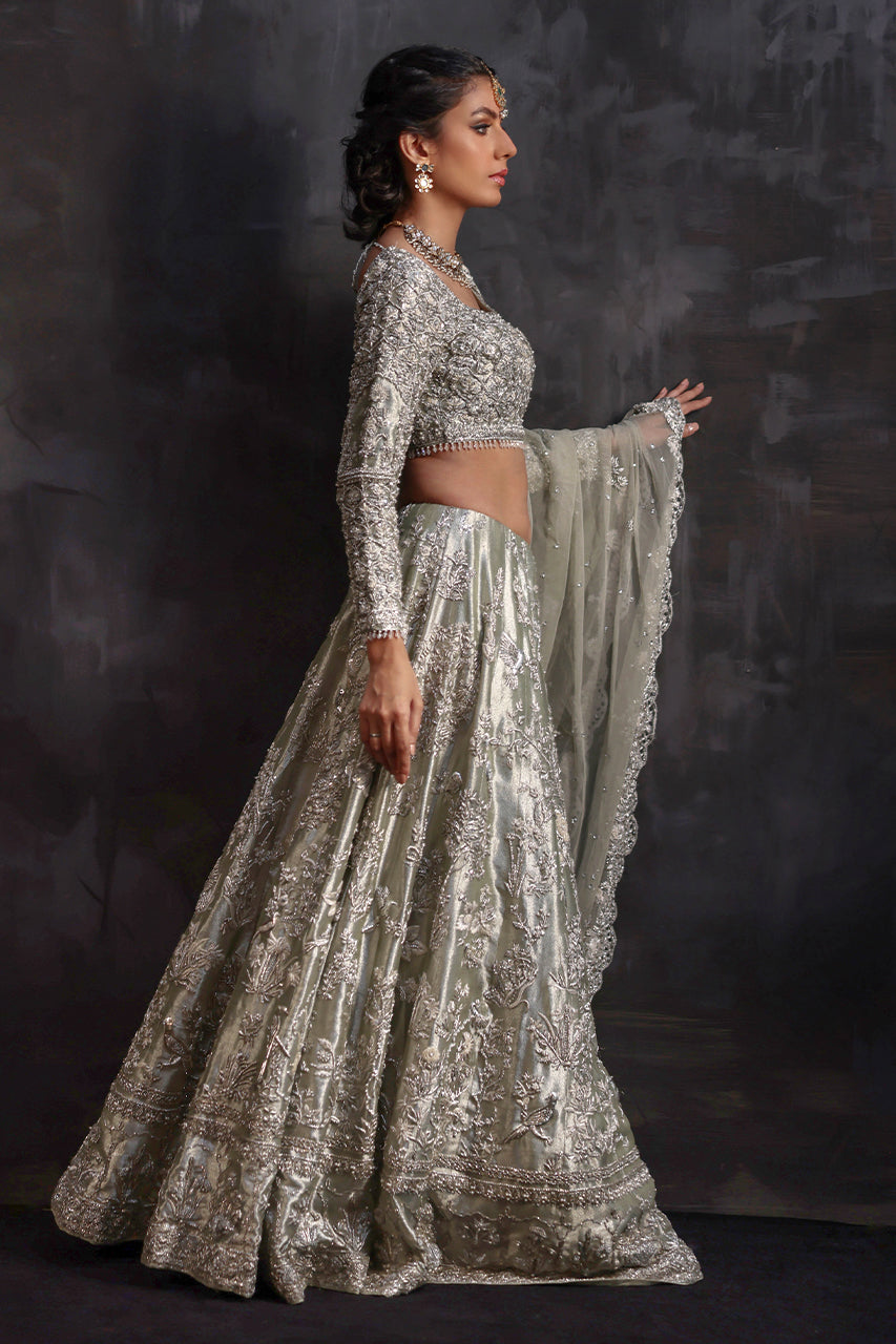 Stunning Pakistani Bridal Lehenga for Your Special Day