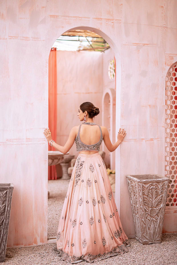 Traditional Pink Lehenga Bridal with Choli Dress Online