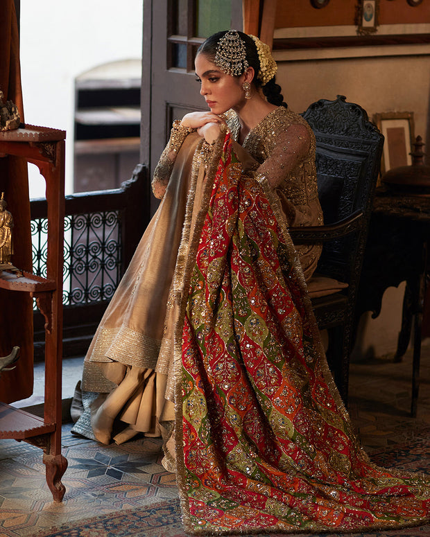 Traditional Pishwas Dupatta Pakistani Wedding Dress in Raw Silk