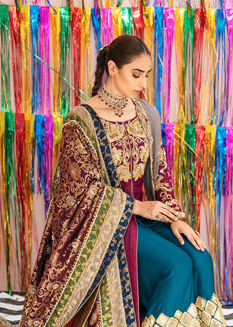 Elegant Front Open Pishwas - Premium Pakistani Bridal Dress