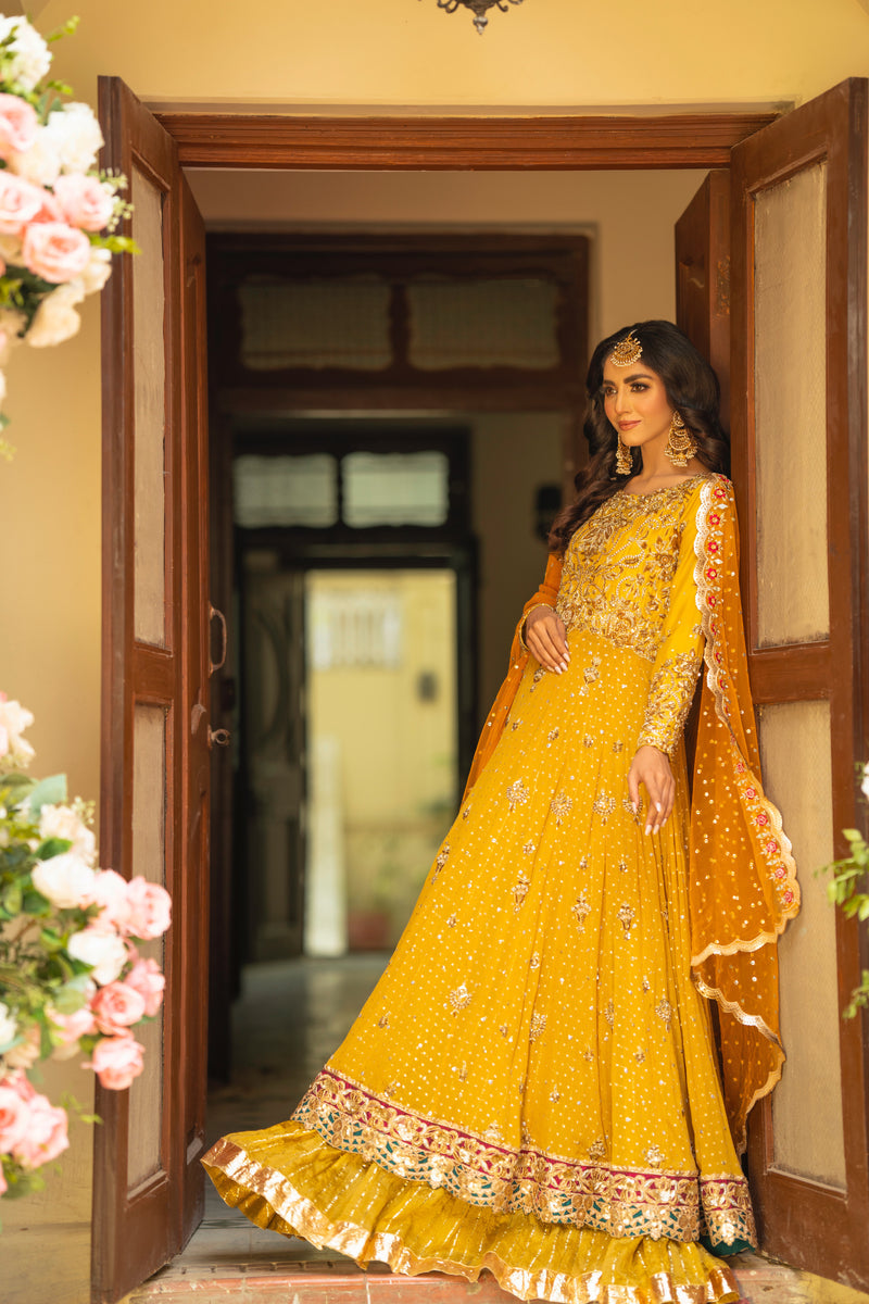Elegant Yellow Pishwas Frock - Premium Pakistani Bridal Dress