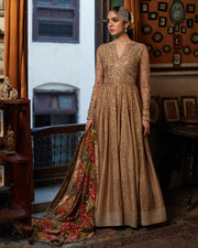 Traditional Pishwas Pakistani Wedding Dress in Raw Silk