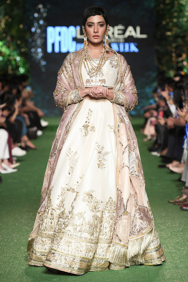 White Lehenga Choli Dress for Pakistani Wedding Dress