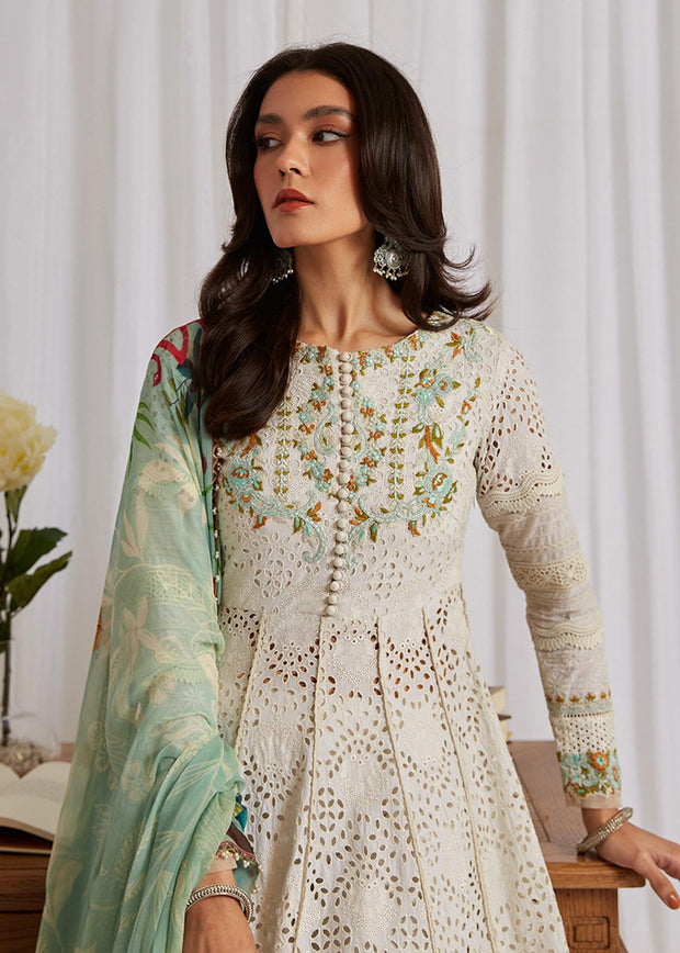 White Long Frock Capri for Pakistani Party 2023