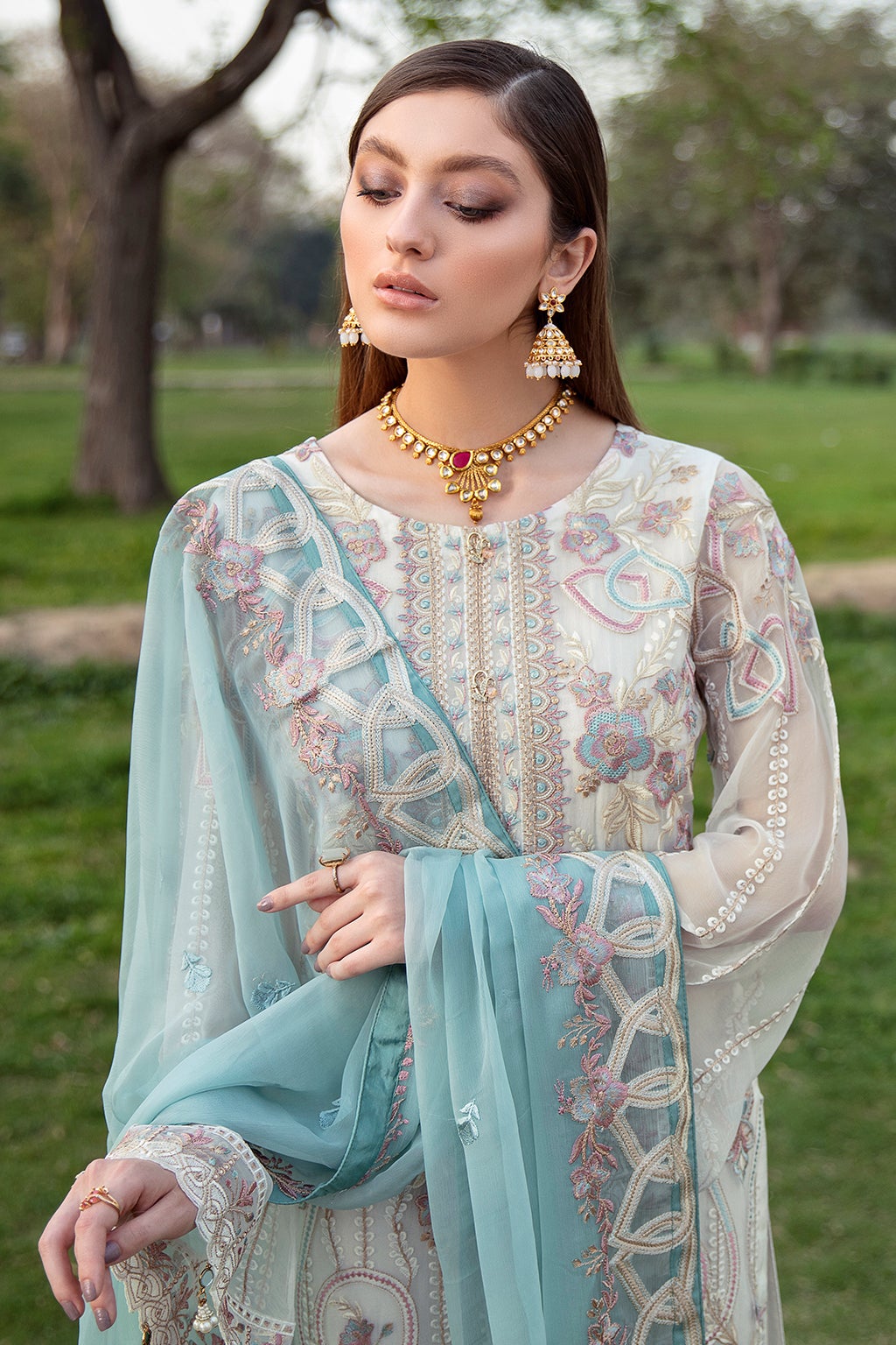 White Pakistani Dress in Chiffon with Embroidery Latest