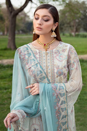 White Pakistani Dress in Chiffon with Embroidery Latest