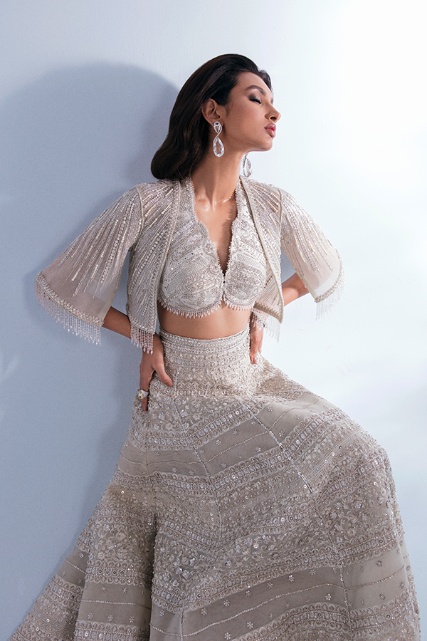 White Silver Lehenga Jacket Pakistani Wedding Dresses 2023