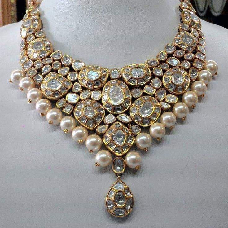 White Stones Kundan Necklace