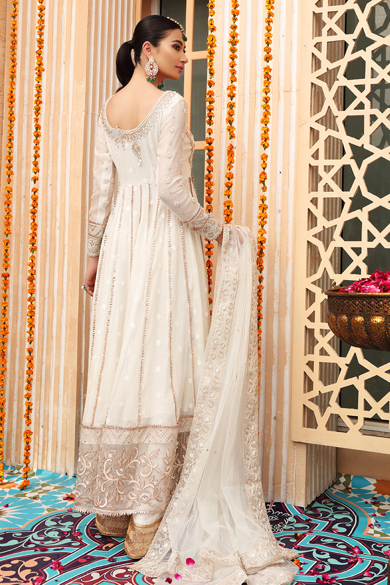 White and Gold Dress Pakistani in Pishwas Style for Nikkah