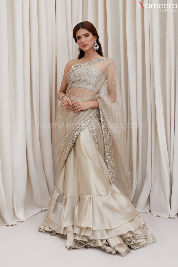 white saree pakistani
