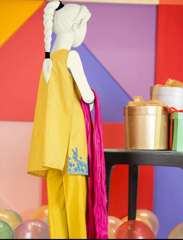 Yellow coloured Pakistani child Eid dress 1