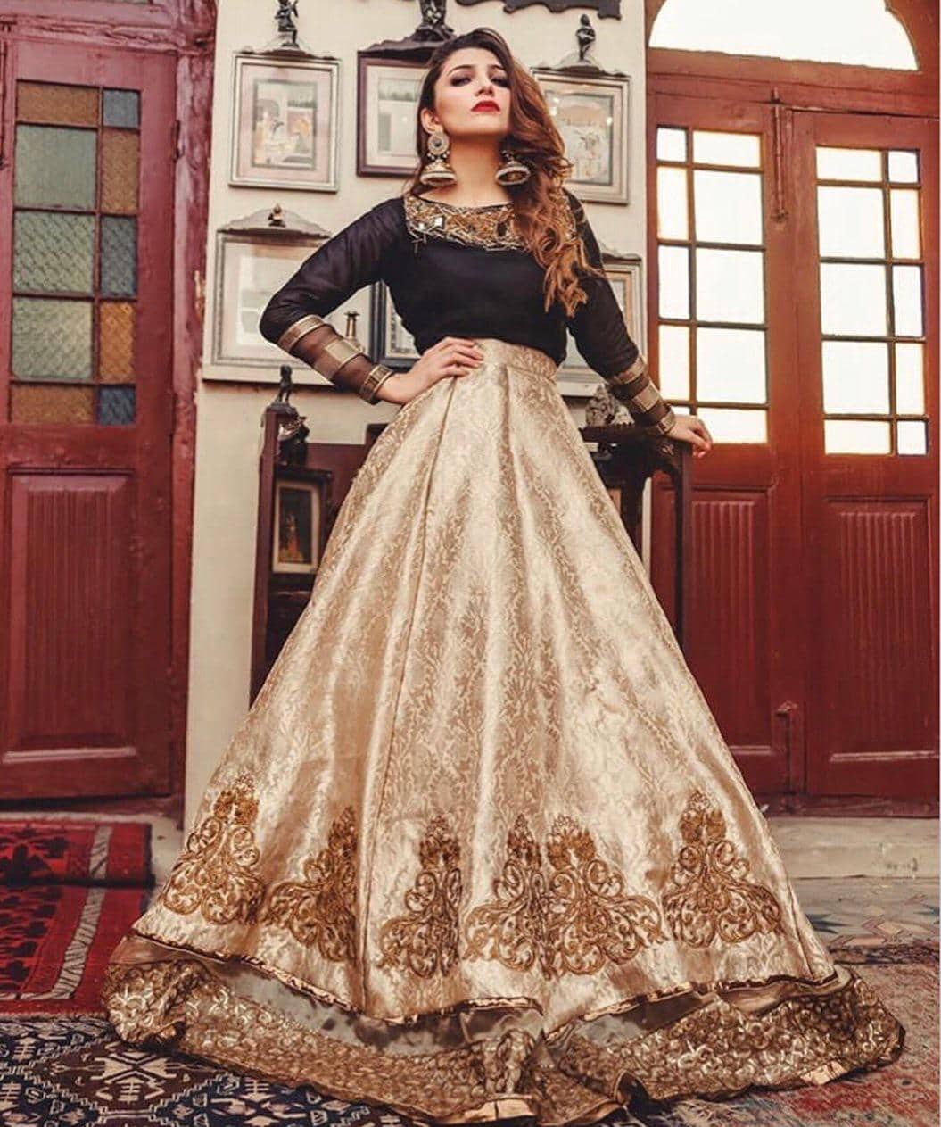 Elegant Indian bridal lehenga choli 2019