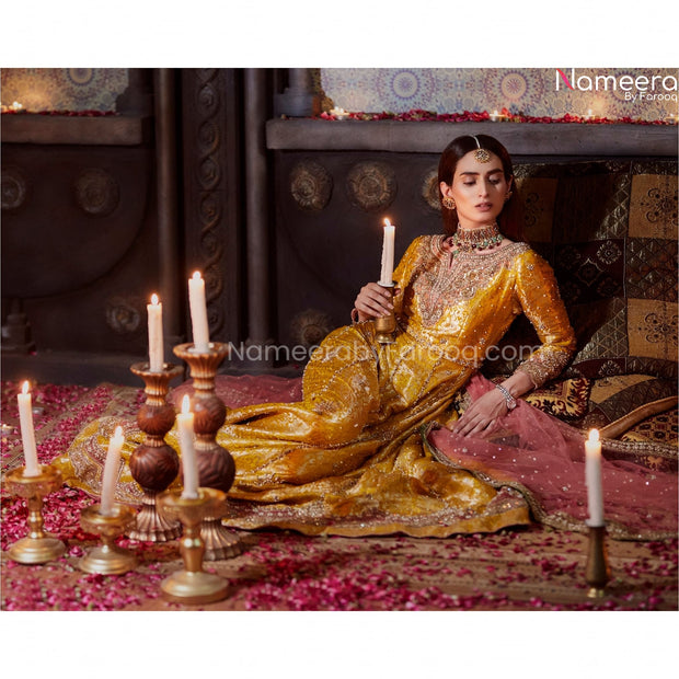 bridal mehndi outfit