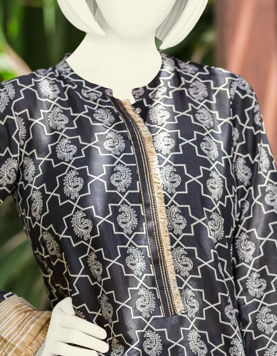 Pakistani kurta style girl plus lawn trouser 1