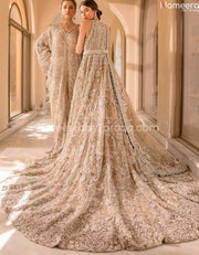 embroidered bridal lehenga